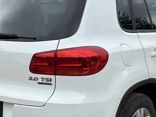 Feu arrière droit d'origine d'occasion, compatible avec Volkswagen Tiguan 2012-2018, référence 5N0945096R