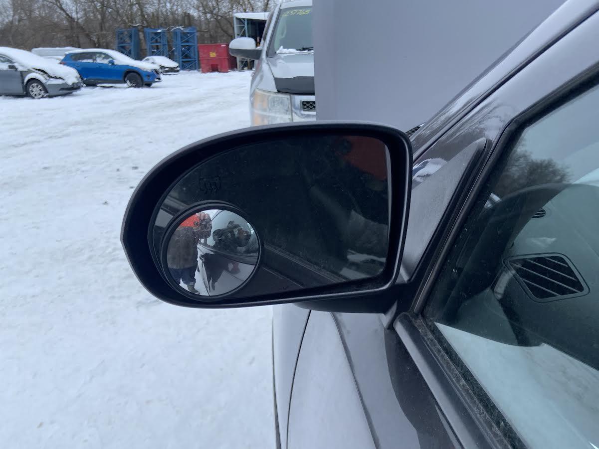 Rétroviseur extérieur gauche d'origine d'occasion pour Jeep Compass 2012-2016 (références : 5LV67GW7AE et 6AC89GW7AA).