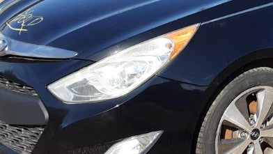 Used OEM LH Driver side Headlight fits 2011-2015 Hyundai Sonata 921014R050