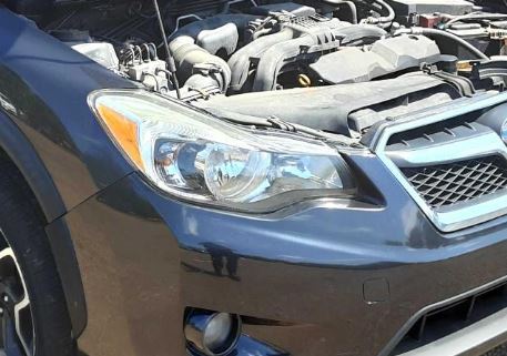 Used OEM RH Passenger side Halogen Headlight fits 2012 Subaru Impreza (limited/base/Touring/Premium/Sport), 2013-2014 Impreza, 2013-2015 XV Crosstrek (Chrome Upper Trim) 84001FJ080, 84001FJ081