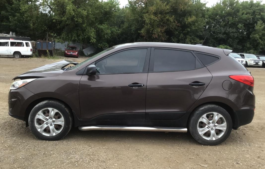 Porte avant OEM L d'occasion de qualité A pour Hyundai Tucson 2010-2015 (référence 760032S050)