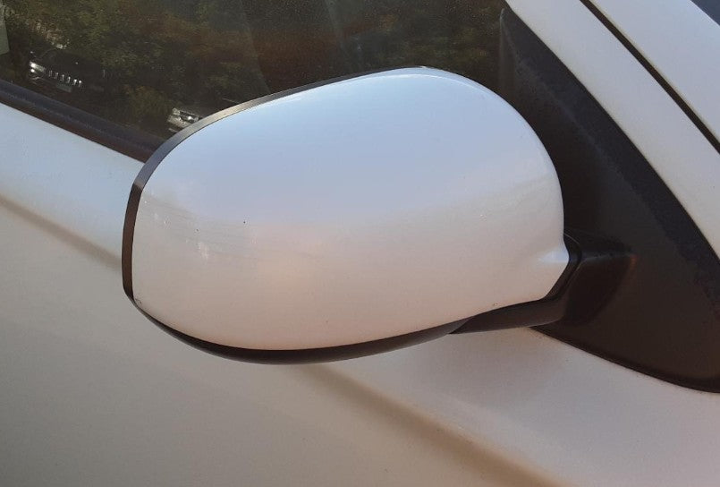 Used OEM RH Passenger Door Mirror W/O Turn Signal fits 2014-2020 Mitsubishi Outlander 7632B376