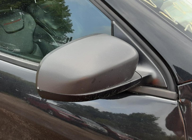 Used OEM RH Passenger Side Door Heated Mirror w/o blindspot, w/o turn signal fits 2014-2021 Jeep Cherokee 68325340AA