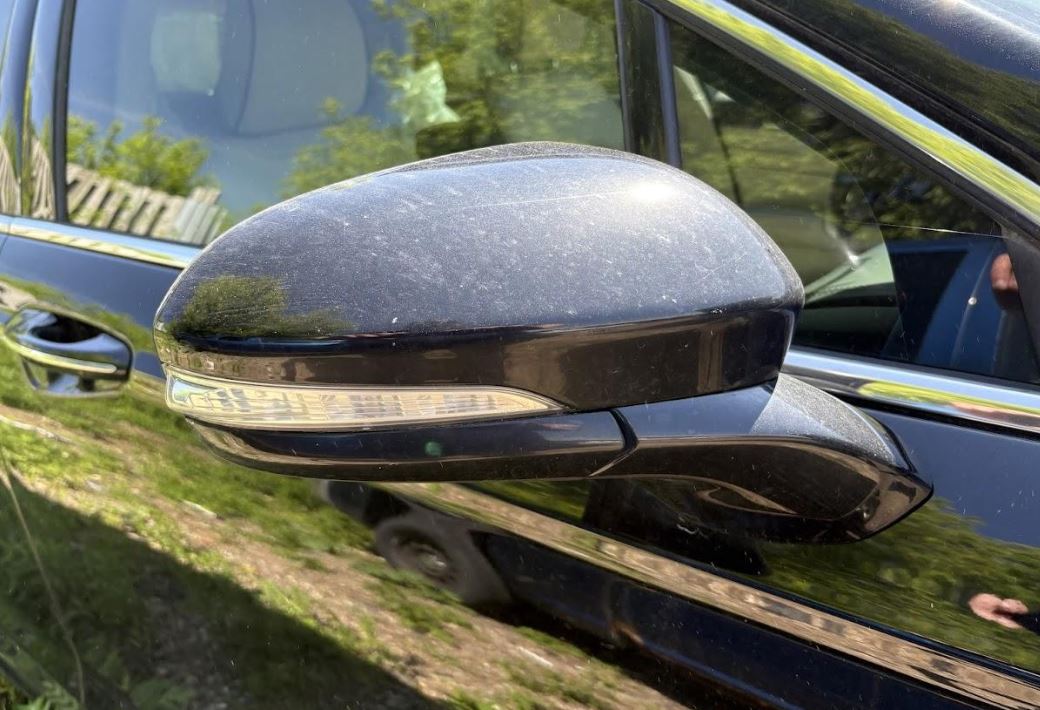Used OEM RH Passenger side Door Mirror Power W/Blind Spot fits 2015-2017 Ford Fusion FS7Z17682DA