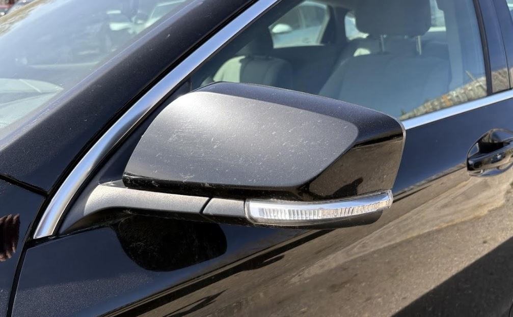 Used OEM LH Driver side Door Mirror Power fits 2014-2015 Chevrolet Impala 22936943