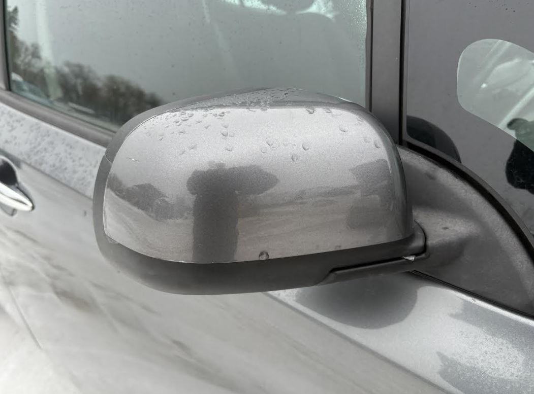 Rétroviseur extérieur droit (côté passager) d'origine d'occasion, sans caméra, compatible avec Nissan Leaf 2013-2017 (références : 963014NC0C et 963731HK5B).