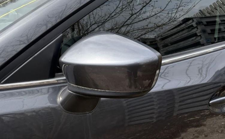 Used OEM LH Driver Door Mirror w/turn Signal w/o Blind spot fits 2014-2016 Mazda 3 BHS269181E, BJT869181B, BHS269181D