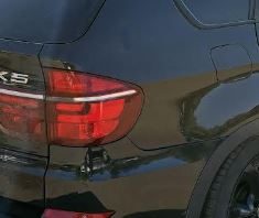 Feu arrière latéral droit (côté passager) d'origine, compatible avec BMW X5/X5M 2011-2013 (référence 63217227792).