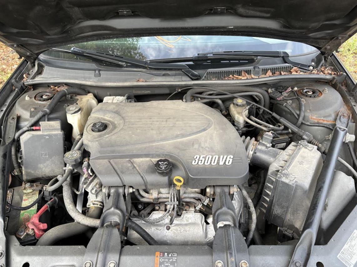 Alternateur d'origine d'occasion compatible avec Chevrolet Impala 2006-2011 et Monte Carlo 2006-2007 (références : 20911162, 10335497, 20757889, 20911162).