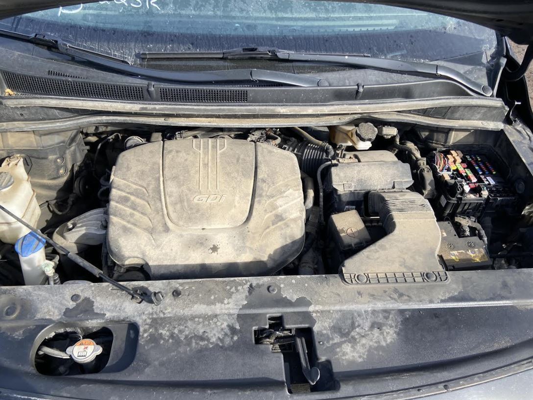 Used OEM Starter Motor 3.3L fits 2015-2016 Sedona, 2014-2016 Sorento, 2013-2015 Santa Fe, 2014-2015 Cadenza 361003C221