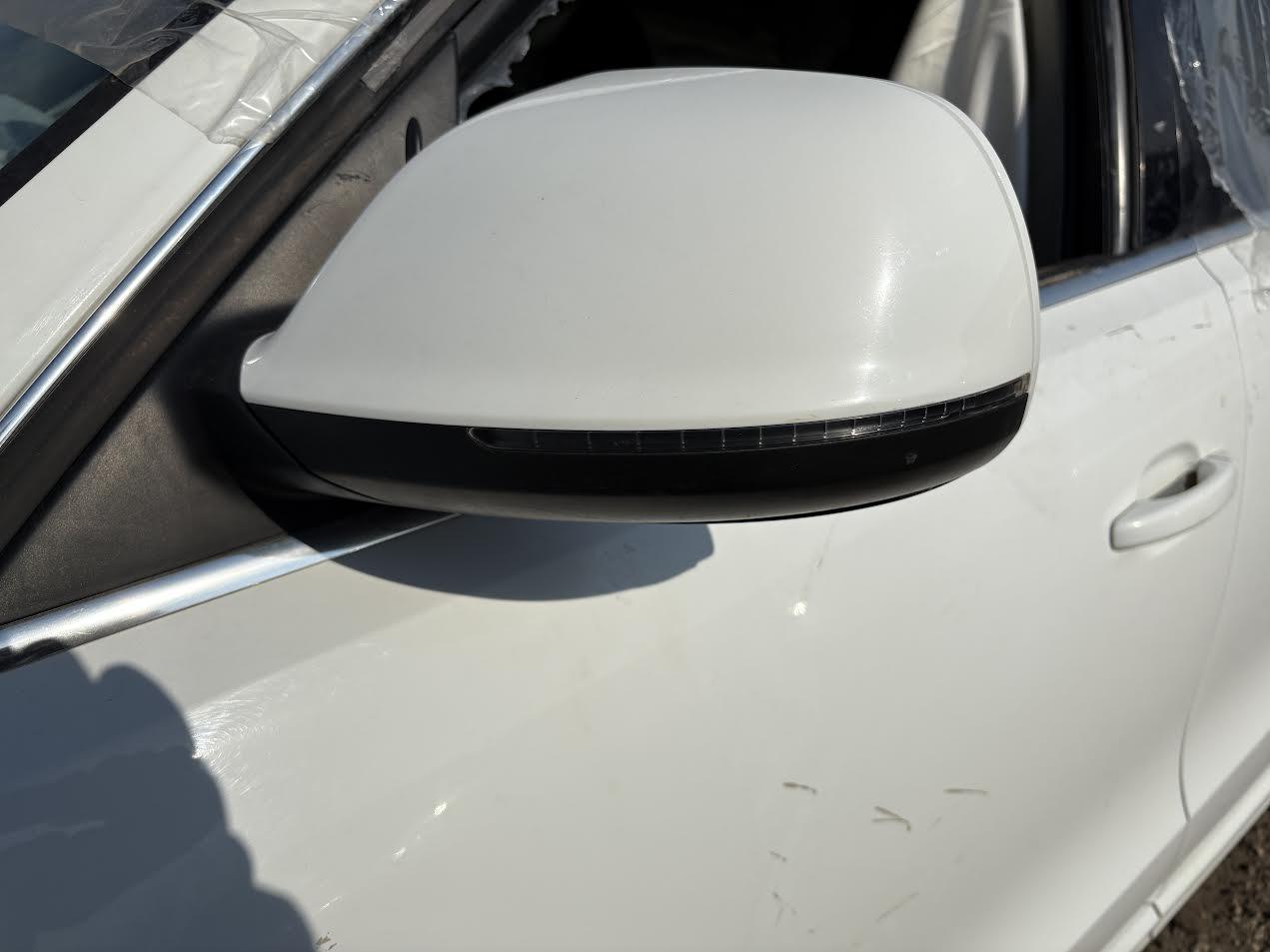 Rétroviseur extérieur gauche d'origine (OEM) d'occasion pour Audi Q5 (2009-2014) - Références : 8R1857409H01C, 8R0857535D, 8R0857527AGRU