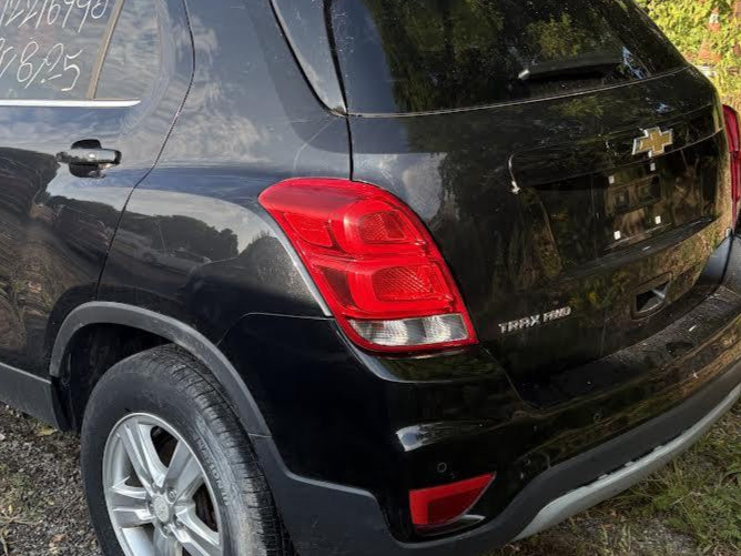 Feu arrière gauche d'origine d'occasion, compatible avec Chevrolet Trax 2017-2022, référence 42750549