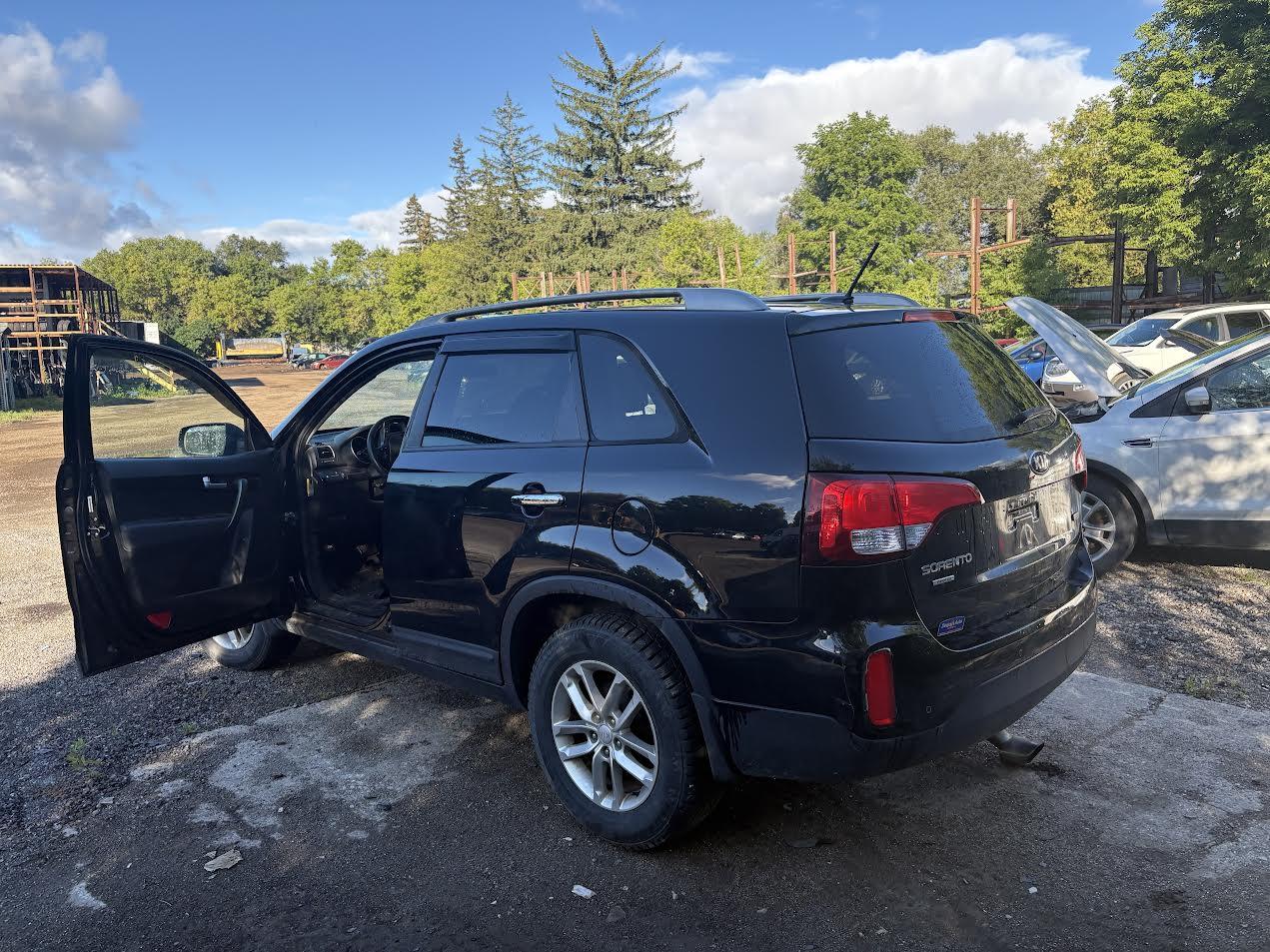 Feu arrière droit d'occasion OEM pour Kia Sorento 2011-2013 924021U300 924021U100