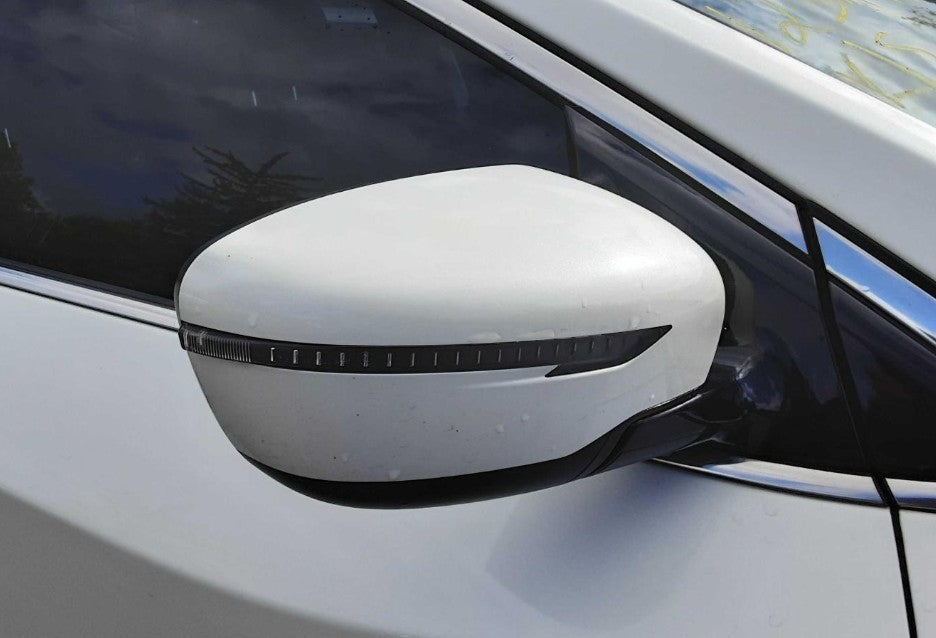 Used OEM RH Passenger side Door Mirror Power w/o memory alert fits 2017-2024 Nissan Murano