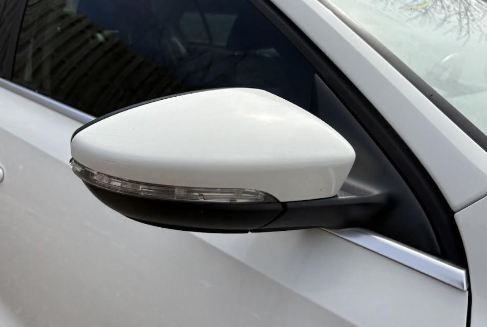 Rétroviseur extérieur d'occasion OEM R pour Volkswagen Jetta 2011-2016 5C7857508AE