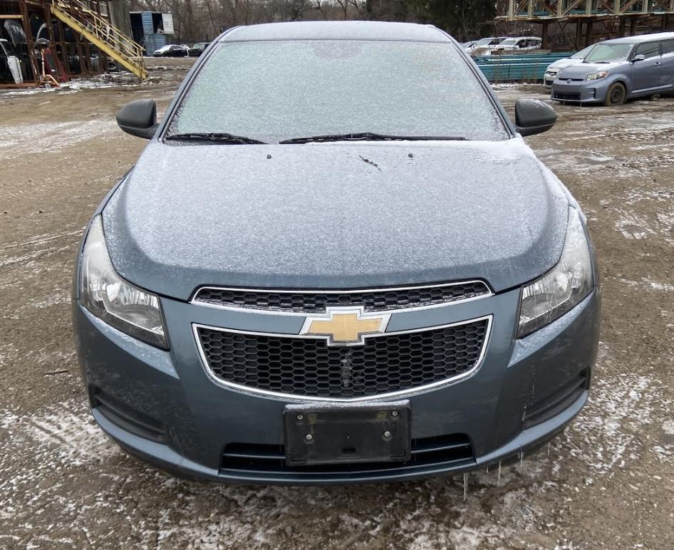 Porte avant OEM L d'occasion de qualité A pour Chevrolet Cruze 2012-2016 GM 95931667
