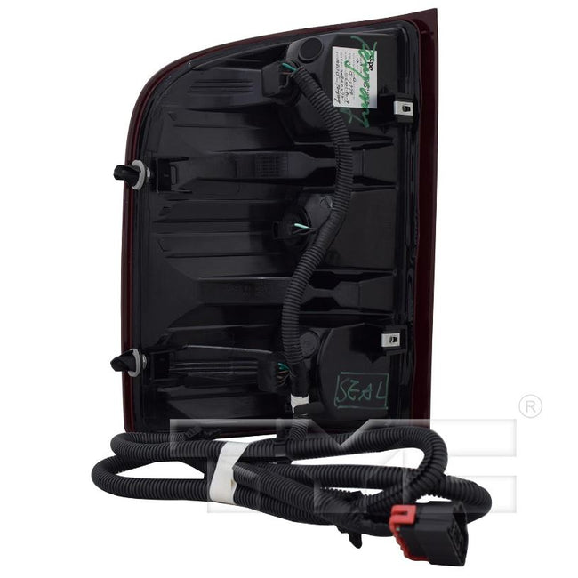 2010-2011 Chevrolet Silverado/GMC Sierra 1500 New RH Taillight W/Harness