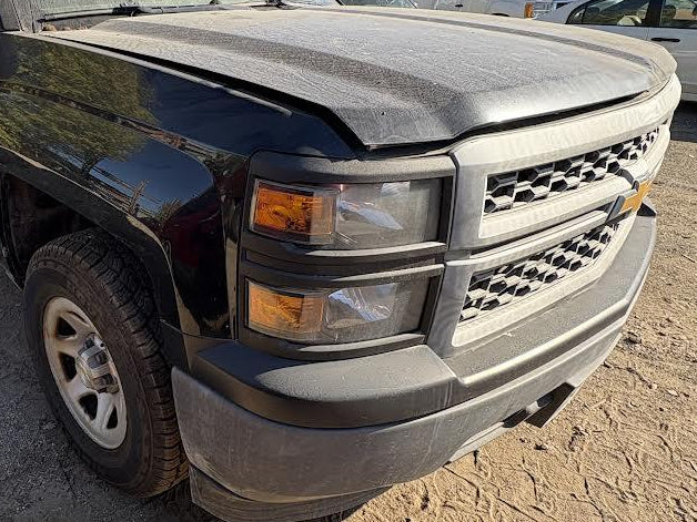 Phare avant droit (côté passager) d'origine d'occasion, compatible avec Silverado 1500 2014-2015, référence 23380553