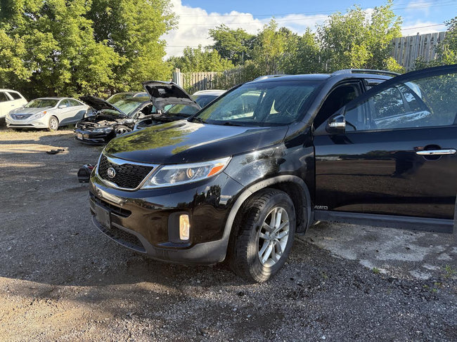 Feu arrière droit d'occasion OEM pour Kia Sorento 2011-2013 924021U300 924021U100