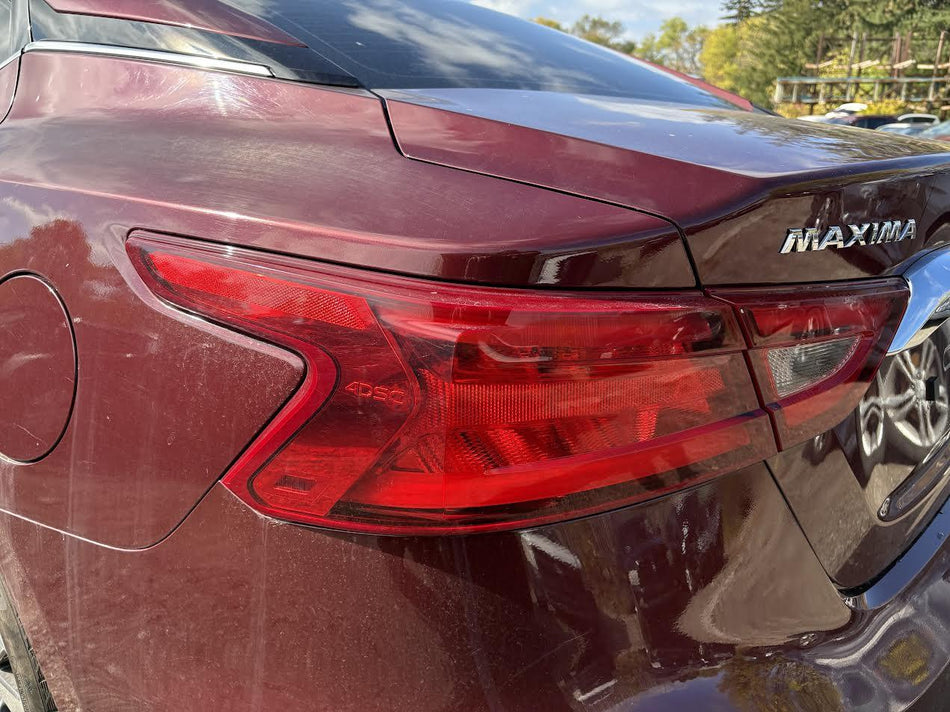 Rétroviseur extérieur OEM d'occasion pour Nissan Sentra 2013-2015 (référence : 963023SG0B)