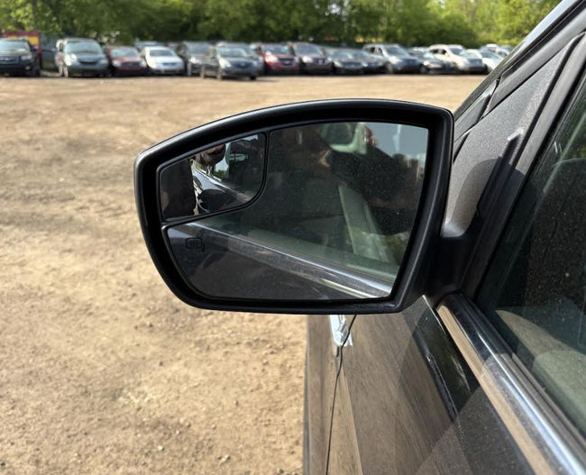 Rétroviseur extérieur gauche d'origine (OEM) d'occasion, sans avertisseur d'angle mort, chauffant, sans éclairage de bas de porte, compatible avec Ford Escape 2013-2016