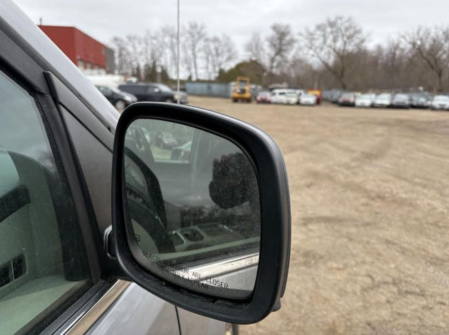 Rétroviseur extérieur droit d'origine (OEM) d'occasion, sans surveillance d'angle mort, compatible avec les Town & Country 2011-2016 (référence 1AB721ARAJ).