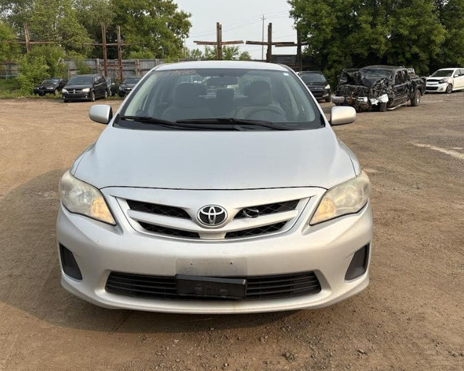 Alternateur d'origine d'occasion compatible avec Toyota Matrix (2011-2014) et Corolla 1.8L (2011-2013) - Références : 270600T130 et 2706037081
