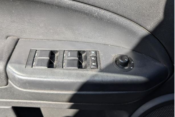 Interrupteur de porte avant OEM d'occasion pour Dodge Journey Avenger Caliber Compass Charger Dakota Magnum Patriot Sebring 2007-2017 Interrupteur de fenêtre de porte 4602780AD