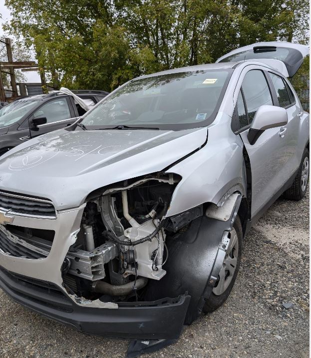 Interrupteur de porte avant OEM d'occasion pour Chevrolet Trax 2013-2016, Chevrolet Sonic 2012-2016 95188244, 95016778, 25872074, 95393703