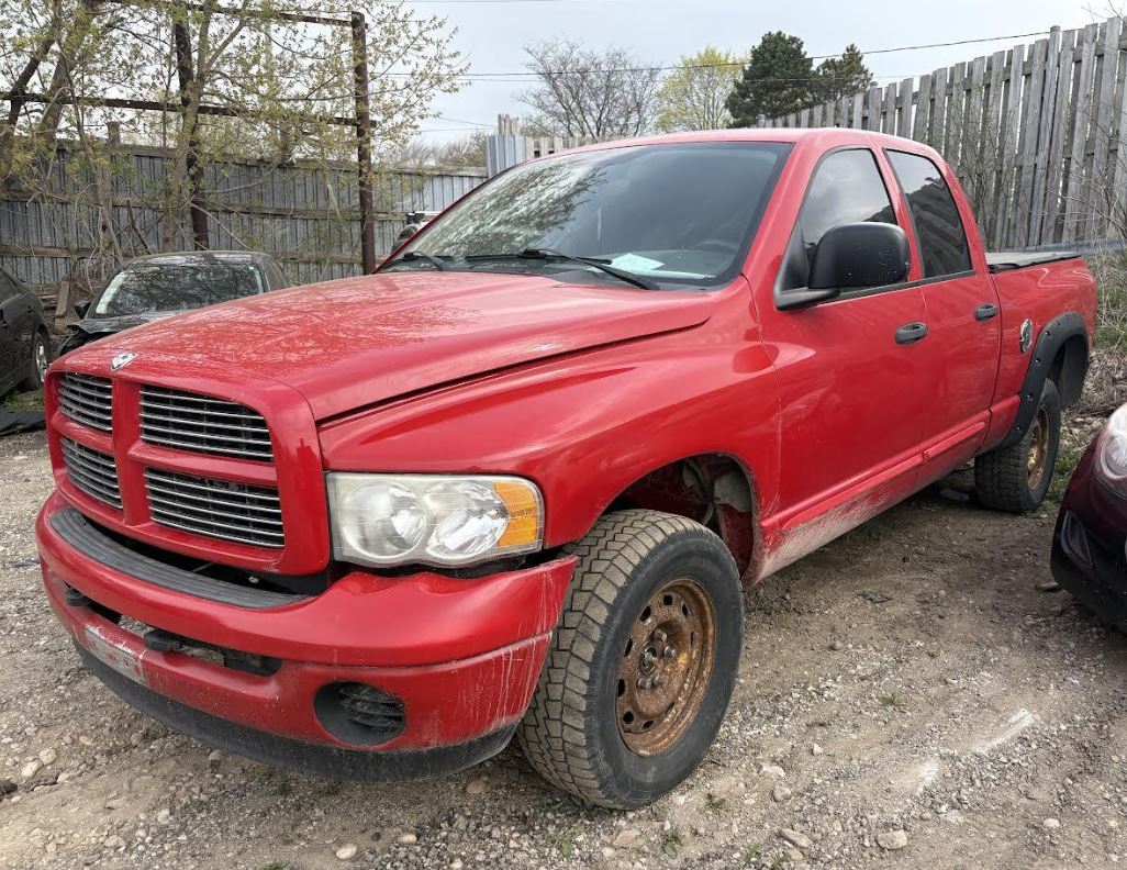 Alternateur d'origine d'occasion compatible avec les Dodge 1500/2500/3500 Pickup 5.7L (2003) - Références : 23700AA690 et 56028699AC