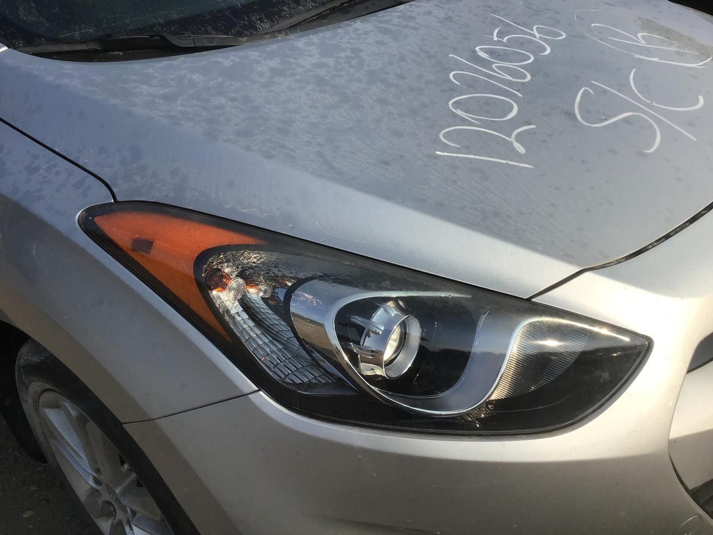 Phare halogène droit d'occasion OEM pour Elantra GT 92102A5050 (2013-2017)