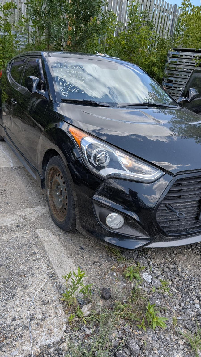 Phare avant gauche d'origine d'occasion, compatible avec Hyundai Veloster 2013-2017, référence 921012V110