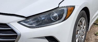 Used OEM LH Driver side Halogen Headlight w/o bumper mounted LED fits 2017-2018 Hyundai Elantra Sedan 92101F2040 92101F3000