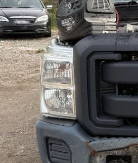 Phare avant droit d'origine d'occasion, compatible avec les Ford F250SD/F350SD Pickup (2011-2016)