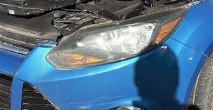 Phare halogène gauche d'origine (côté passager) d'occasion, compatible avec Ford Focus 2012-2014, référence BM5Z13008M