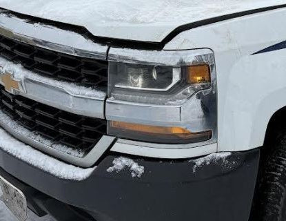 Used OEM LH Driver side HID Headlight fits 2016-2019 Silverado 1500 Pick up