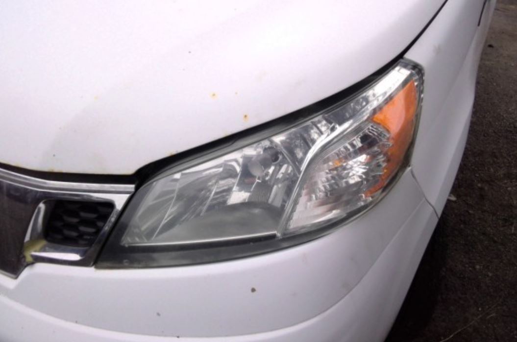 Used OEM LH Driver side Halogen Headlight fits 2013-2021 Nissan NV200 260603LM0A
