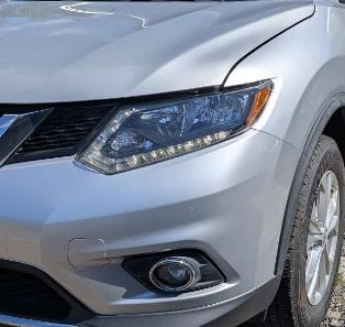 Phare halogène d'origine d'occasion, côté conducteur, compatible avec Nissan Rogue 2014-2016 (références : 260604BA2A, 260604BA0A, 260605HA0A).