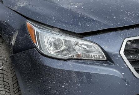 Used OEM Passenger Side Halogen w/o fog Headlight fits 2015-2017 Subaru Legacy Sedan 84001AL00A