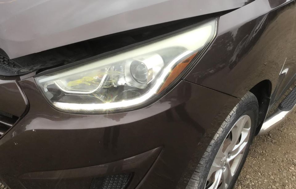 Phare avant gauche à LED d'origine (OEM) d'occasion, compatible avec Hyundai Tucson 2014-2017, référence 921012S630