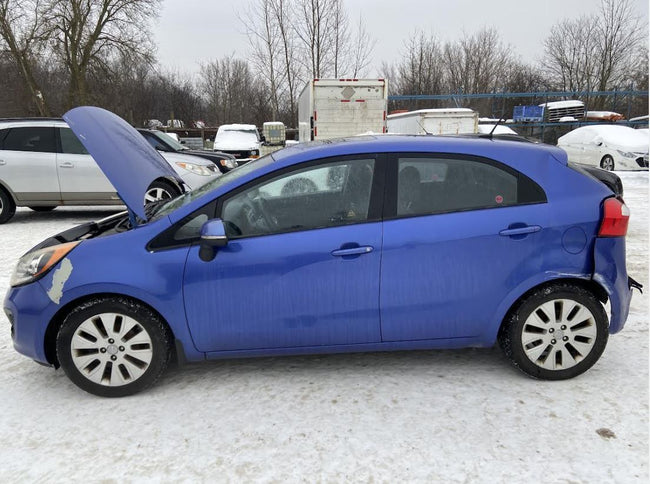 Porte avant OEM L d'occasion de qualité A pour Kia Rio 2012-2017 (760031W010)