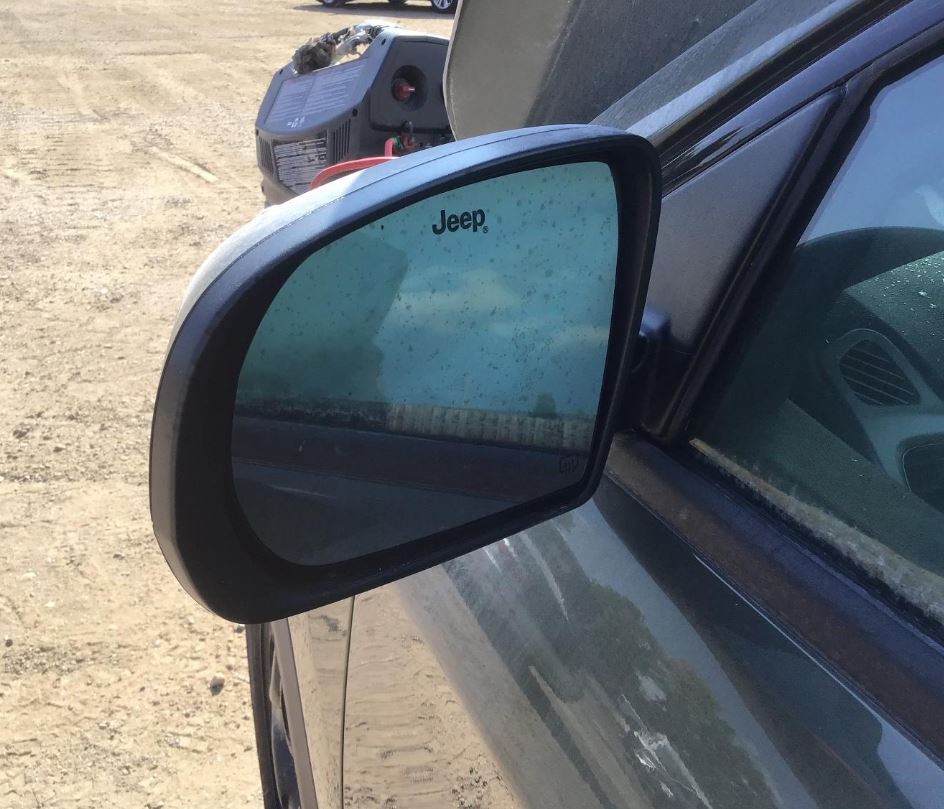 Rétroviseur extérieur OEM d'occasion pour Jeep Compass 2017-2021 (références : 68365137AA et 68348433AA)