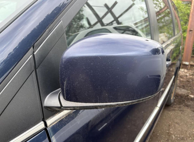Rétroviseur extérieur gauche d'origine (OEM) d'occasion, sans surveillance d'angle mort, compatible avec Dodge Caravan 2011-2020 (références : 1AB731W1AD et 1AB731W7AM).