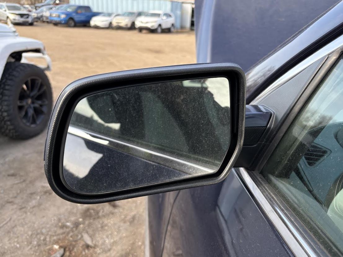 Rétroviseur extérieur gauche d'origine (OEM) d'occasion, sans surveillance d'angle mort, compatible avec GMC Terrain/Chevrolet Equinox 2015-2017