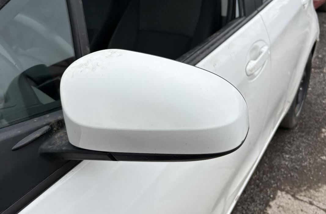 Used OEM LH Driver side Door Mirror Power fits 2012-2019 Toyota Yaris Hatchback 8794052B90, 879400DB00, 879400D540, 8794552120C0, 879450D410C0
