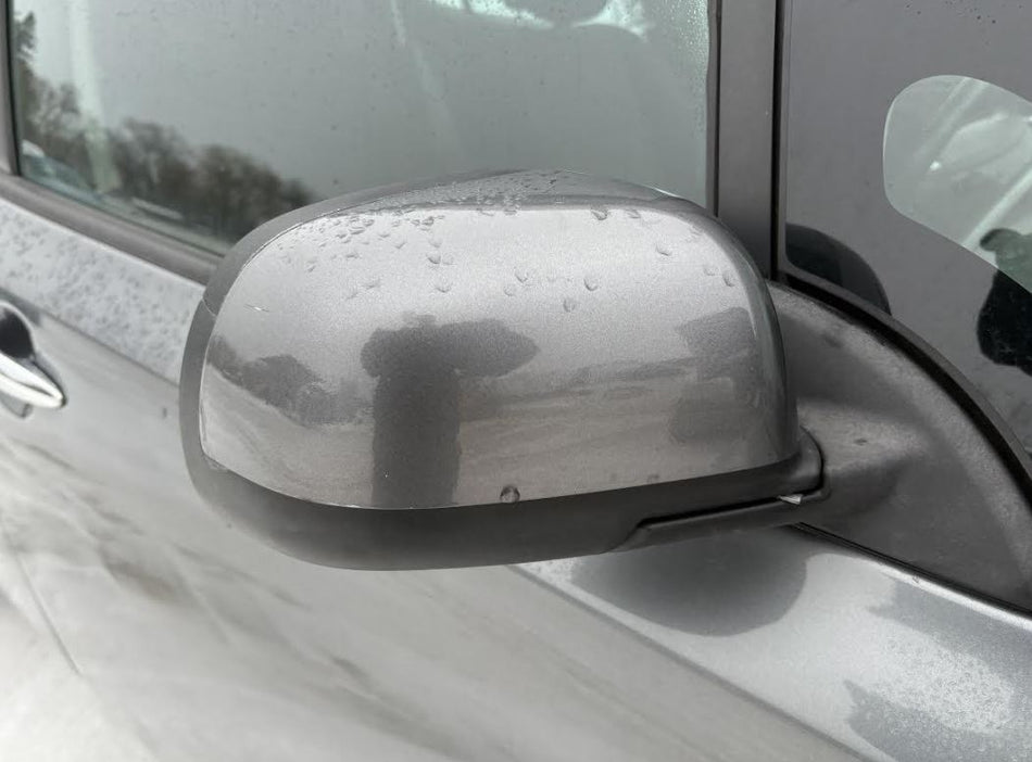 Rétroviseur extérieur droit (côté passager) d'origine d'occasion, sans caméra, compatible avec Nissan Leaf 2013-2017 (références : 963014NC0C et 963731HK5B).