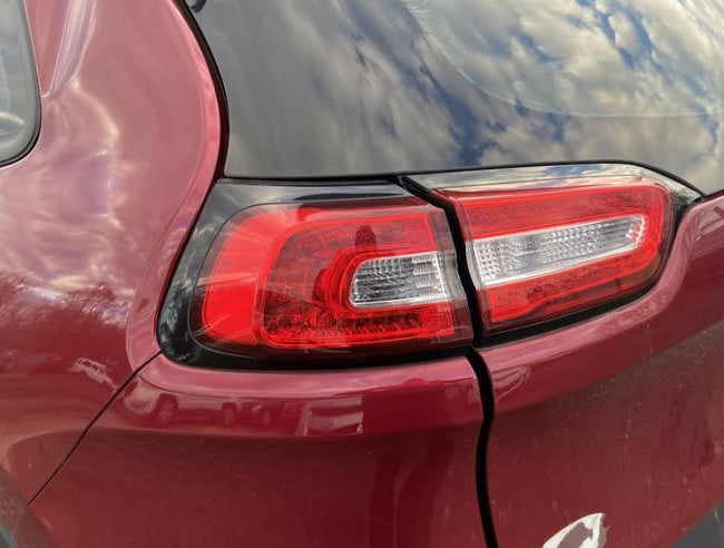 Feu arrière à LED côté conducteur d'occasion OEM pour Cherokee 2014-2018 68102907AF