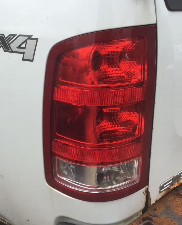 Feu arrière gauche d'origine d'occasion, compatible avec les pick-ups GMC Sierra 1500/2500/3500 (2007-2013), référence 25958484