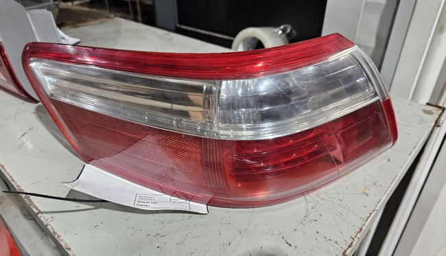 Used OEM LH Driver Side LED Taillight fits 2007-2009 Toyota Camry 8156133460 8156006240