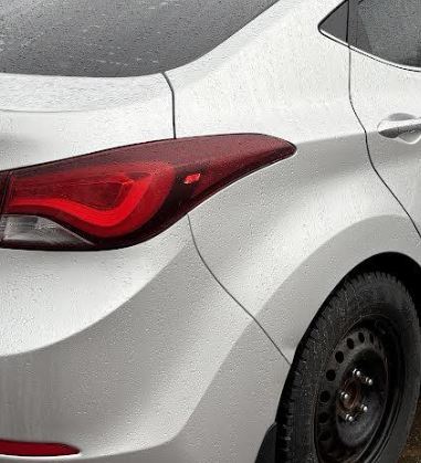 Feu arrière LED droit d'origine d'occasion compatible avec Hyundai Elantra Coupé 2014-2015 et Hyundai Elantra Berline 2014-2016, référence 924023X310